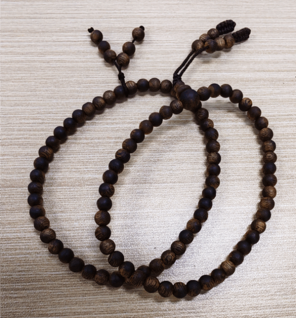 B4 Agarwood bracelet - intangible cultural heritage