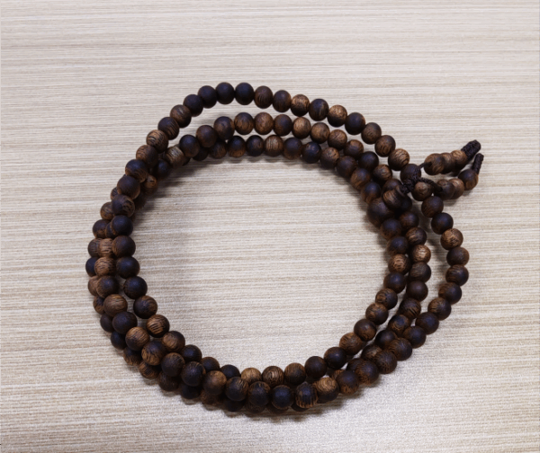 b1 Agarwood bracelet - intangible cultural heritage